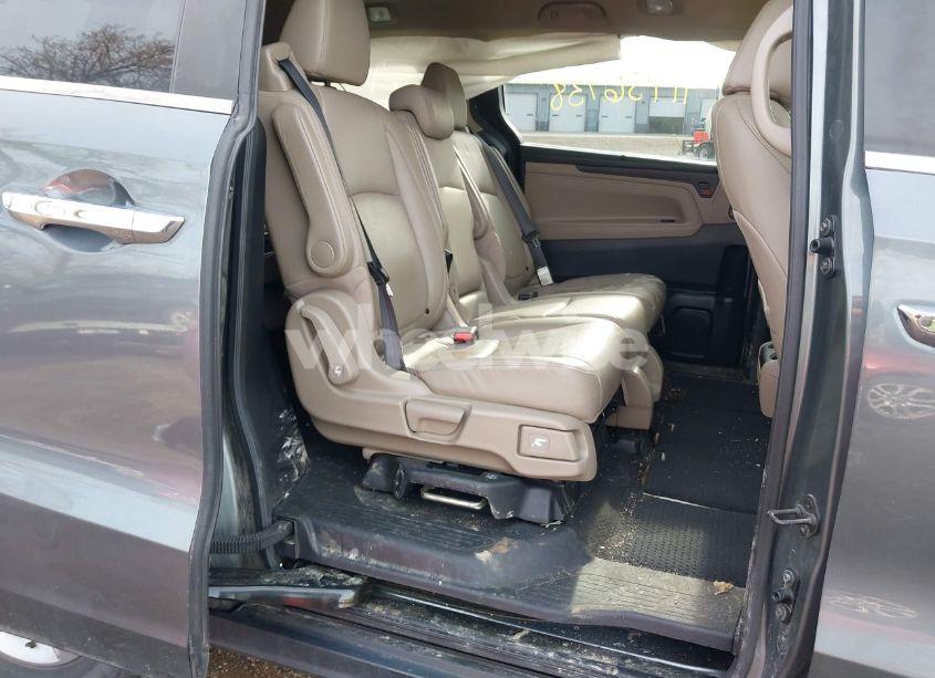 Photo 8 of 2019 Honda Odyssey EX-L (VIN 5FNRL6H77KB038140)