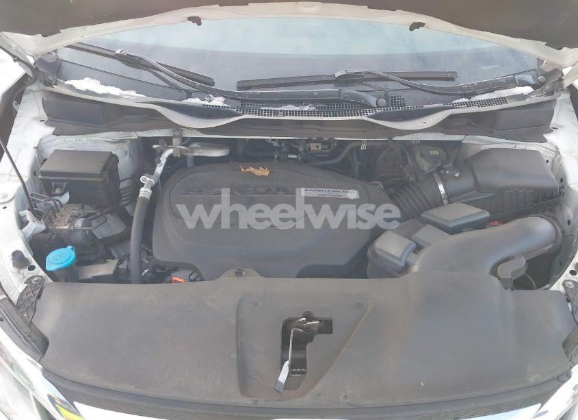 Photo 10 of 2019 Honda Odyssey EX-L (VIN 5FNRL6H77KB085572)