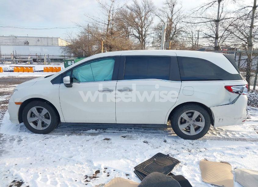 Photo 14 of 2019 Honda Odyssey EX-L (VIN 5FNRL6H77KB085572)