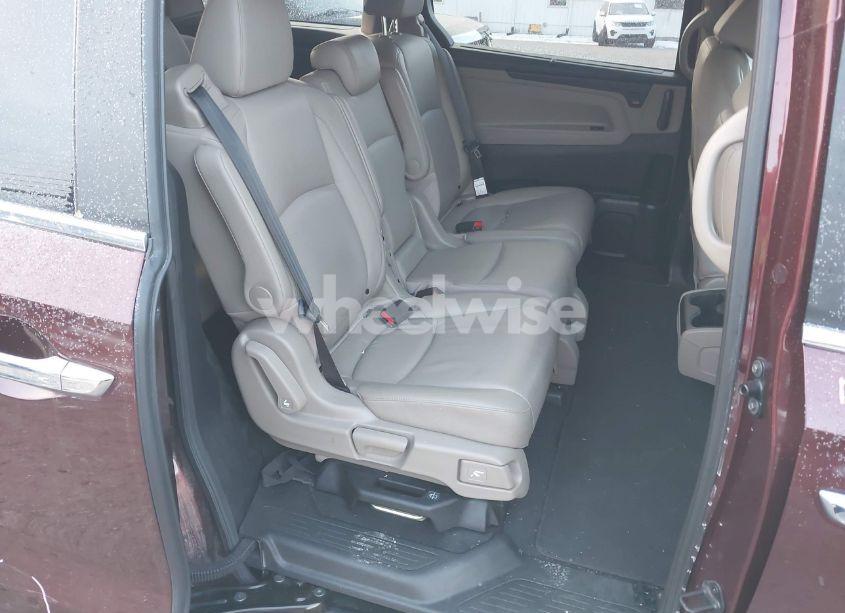 Photo 8 of 2019 Honda Odyssey EX-L (VIN 5FNRL6H77KB125391)