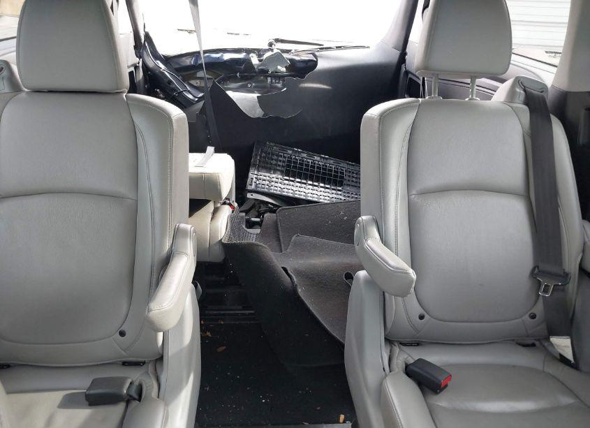 Photo 8 of 2019 Honda Odyssey EX-L (VIN 5FNRL6H77KB127822)