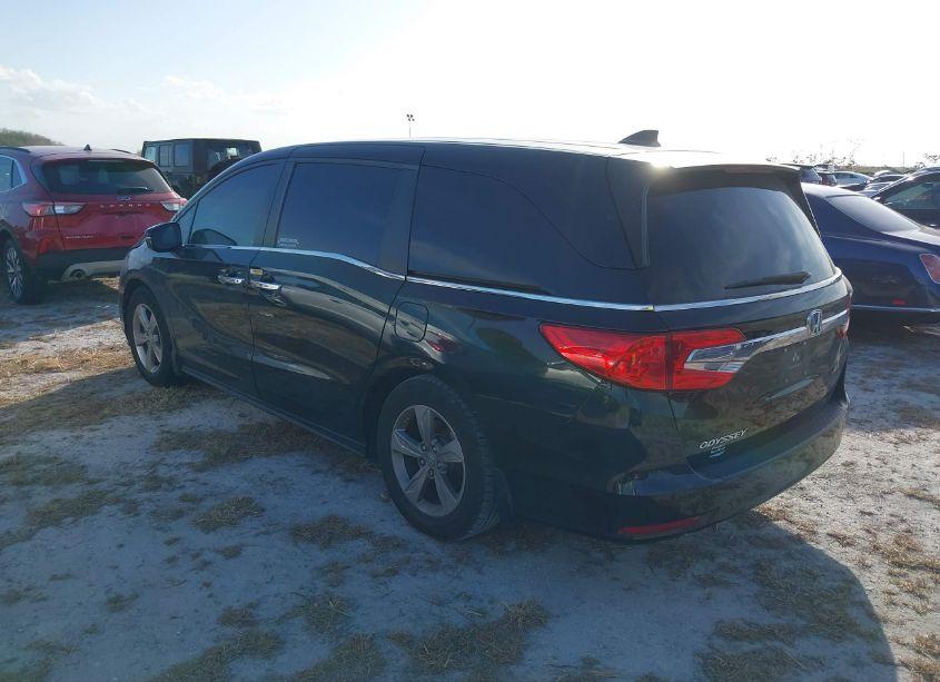 Photo 3 of 2020 Honda Odyssey (VIN 5FNRL6H77LB019220)