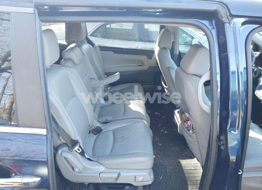 Photo 8 of 2020 Honda Odyssey EX-L/EX-L W/NAVI RES (VIN 5FNRL6H77LB055098)