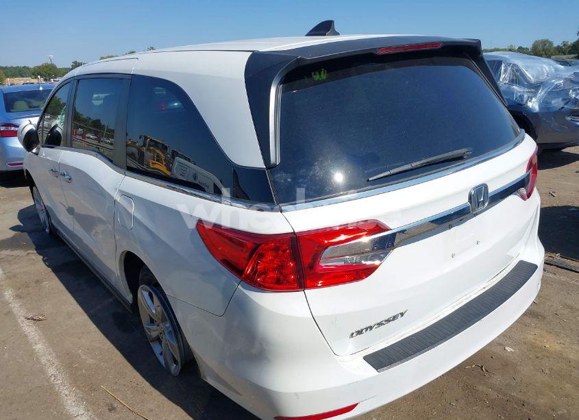 Photo 3 of 2020 Honda Odyssey EX-L/EX-L W/NAVI RES (VIN 5FNRL6H77LB058485)