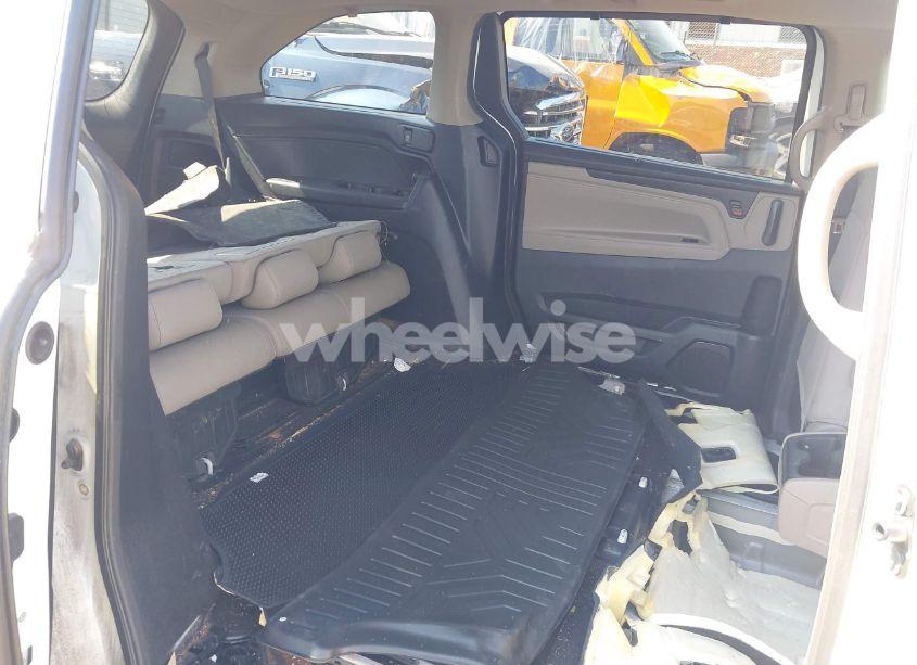 Photo 8 of 2020 Honda Odyssey EX-L/EX-L W/NAVI RES (VIN 5FNRL6H77LB058485)