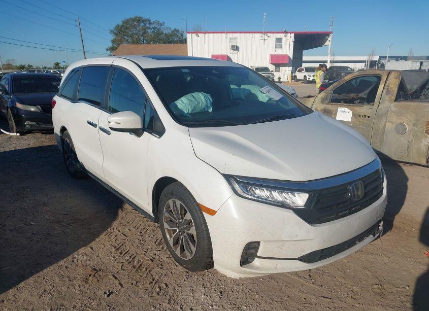 2021 Honda Odyssey EX-L (VIN 5FNRL6H77MB001799) main photo