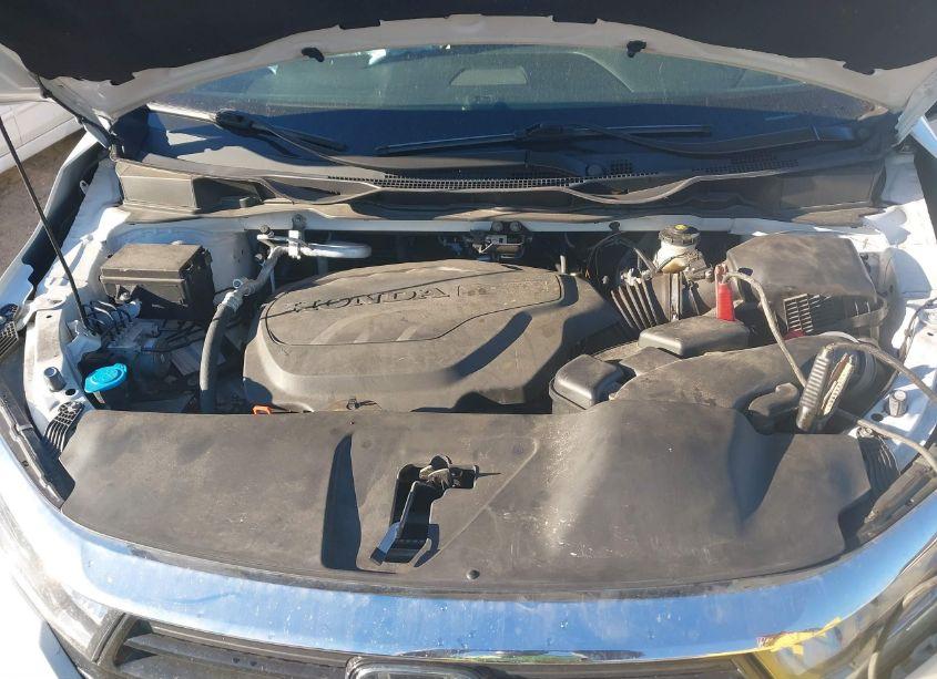 Photo 10 of 2021 Honda Odyssey EX-L (VIN 5FNRL6H77MB001799)