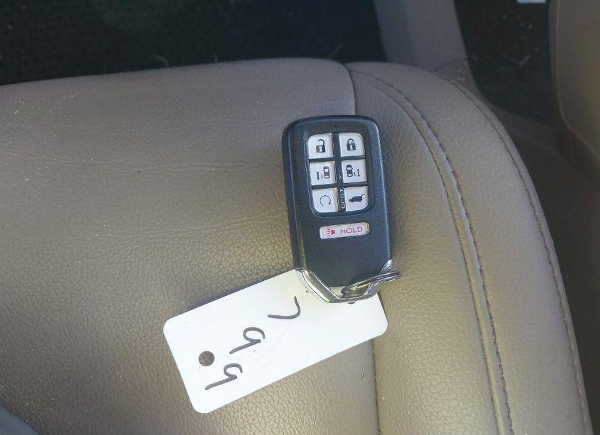 Photo 11 of 2021 Honda Odyssey EX-L (VIN 5FNRL6H77MB001799)