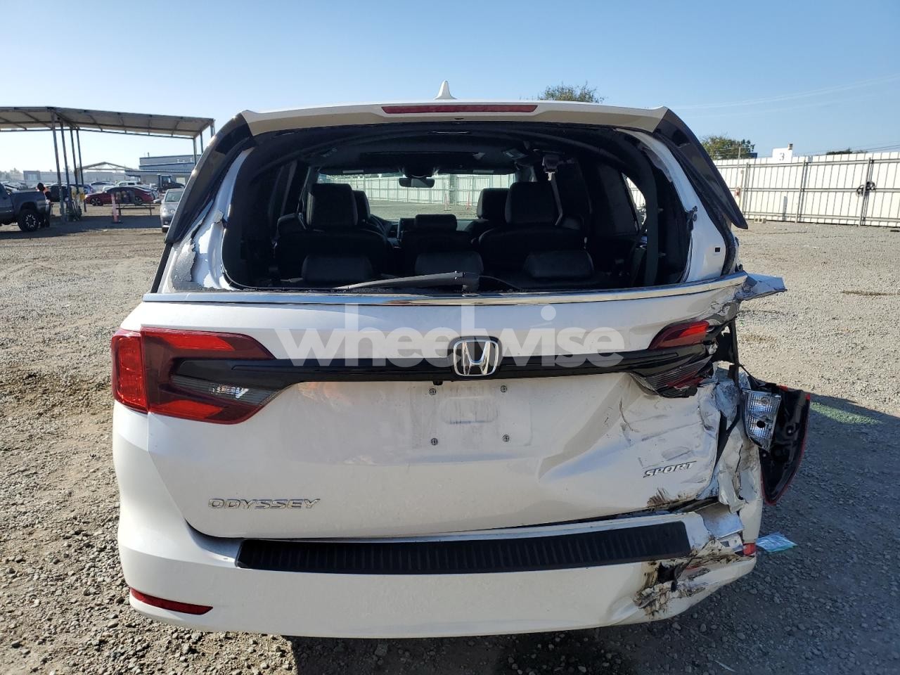 Photo 6 of 2024 HONDA ODYSSEY SPORT (VIN 5FNRL6H77RB059404)