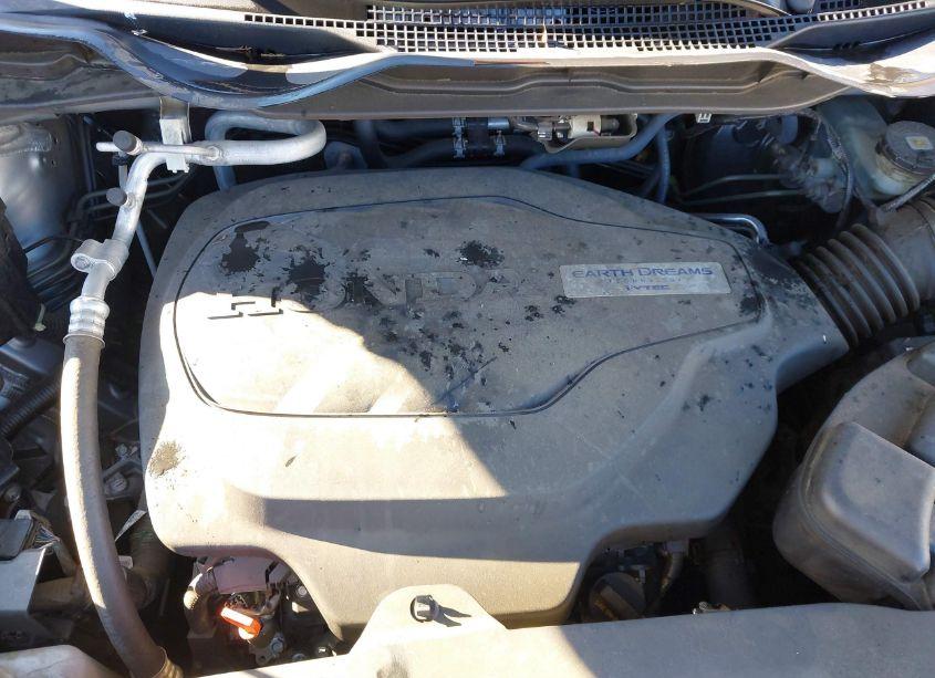 Photo 10 of 2018 Honda Odyssey EX-L (VIN 5FNRL6H78JB048271)