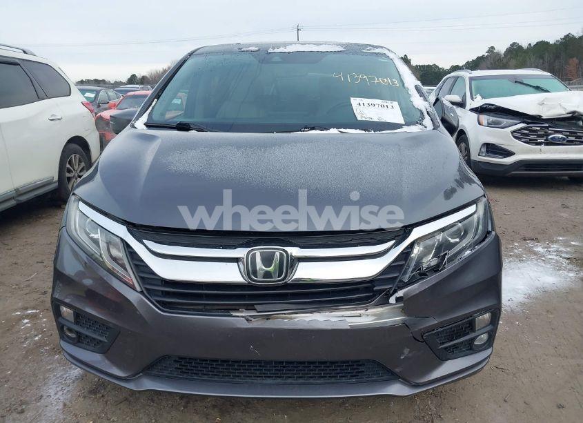 Photo 13 of 2018 Honda Odyssey EX-L (VIN 5FNRL6H78JB070934)