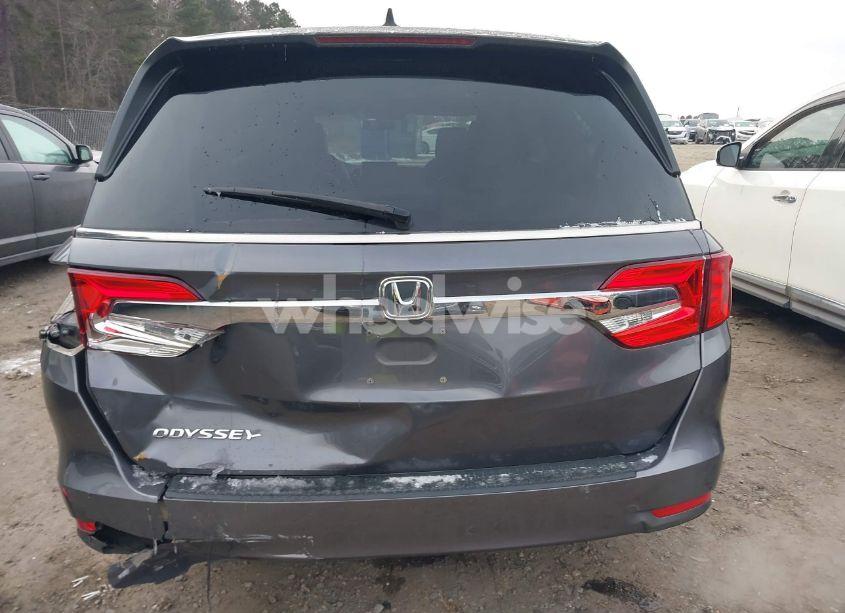Photo 17 of 2018 Honda Odyssey EX-L (VIN 5FNRL6H78JB070934)