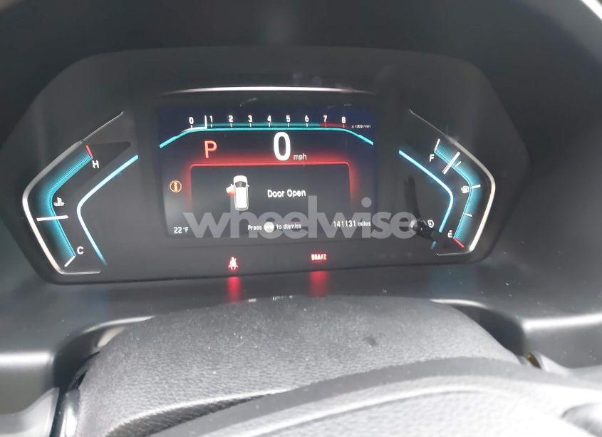 Photo 7 of 2018 Honda Odyssey EX-L (VIN 5FNRL6H78JB070934)