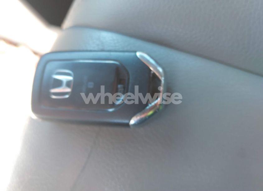 Photo 11 of 2018 Honda Odyssey EX-L (VIN 5FNRL6H78JB080136)