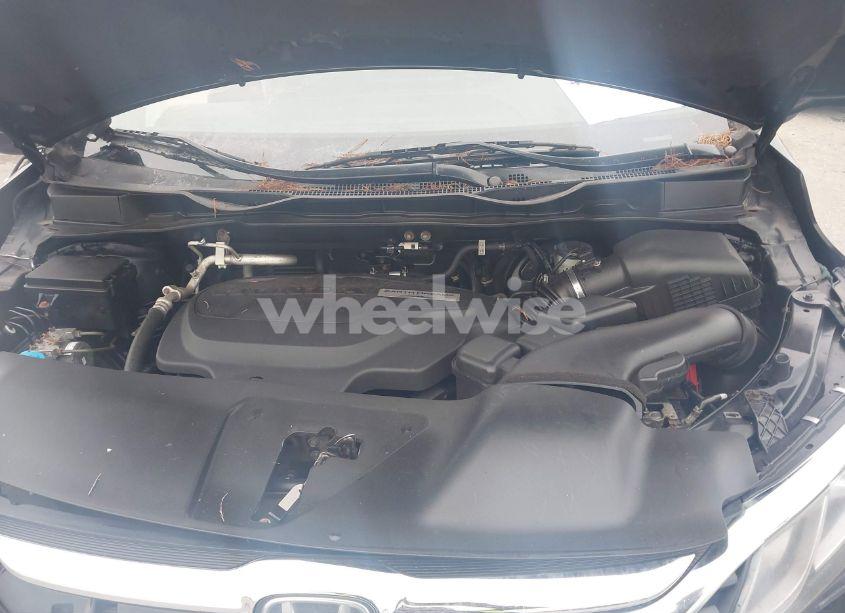 Photo 10 of 2018 Honda Odyssey EX-L (VIN 5FNRL6H78JB081349)