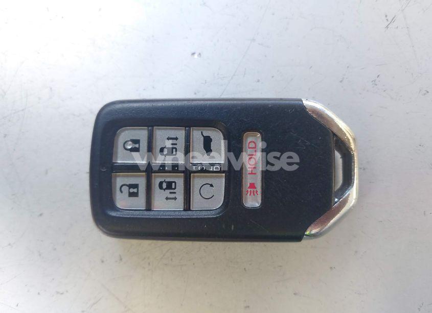 Photo 11 of 2018 Honda Odyssey EX-L (VIN 5FNRL6H78JB081349)