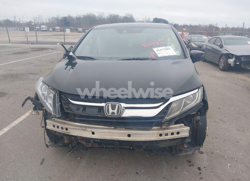 Photo 13 of 2018 Honda Odyssey EX-L (VIN 5FNRL6H78JB081349)