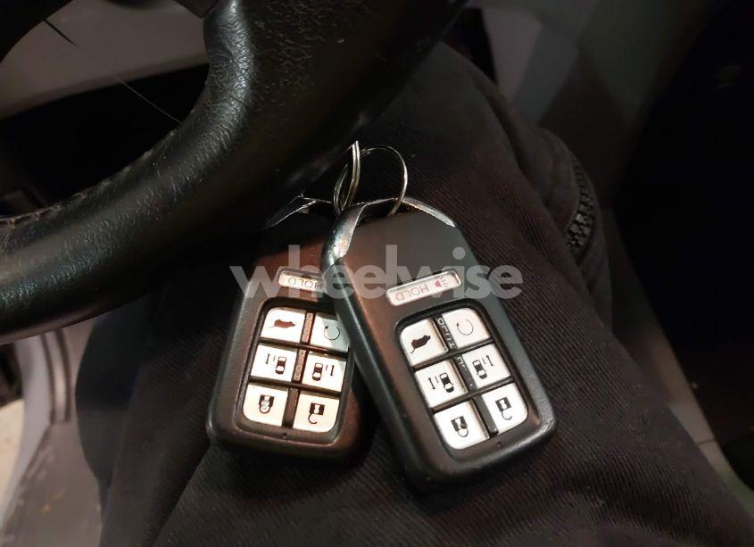 Photo 11 of 2019 Honda Odyssey EX-L (VIN 5FNRL6H78KB033481)