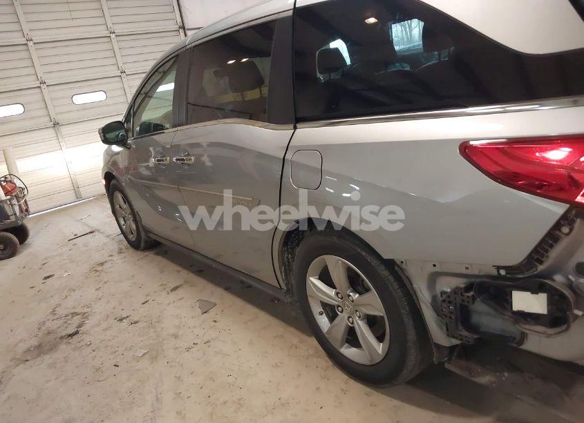 Photo 19 of 2019 Honda Odyssey EX-L (VIN 5FNRL6H78KB033481)