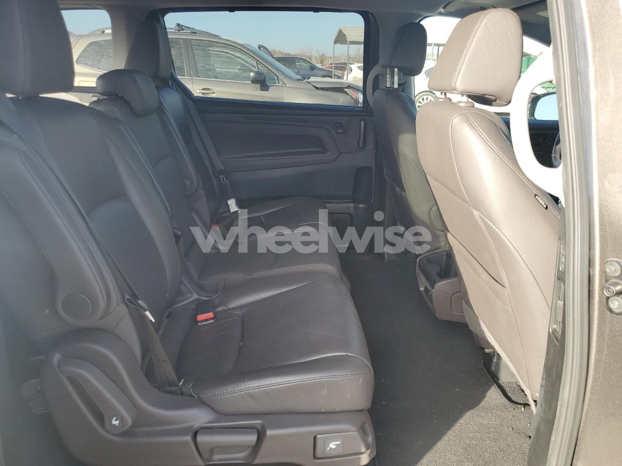 Photo 11 of 2019 HONDA ODYSSEY EXL (VIN 5FNRL6H78KB076931)