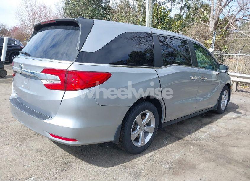 Photo 4 of 2020 Honda Odyssey EX-L/EX-L W/NAVI RES (VIN 5FNRL6H78LB036379)