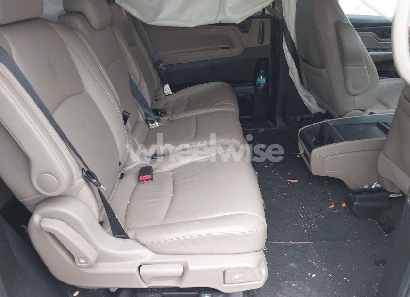 Photo 8 of 2020 Honda Odyssey EX-L/EX-L W/NAVI RES (VIN 5FNRL6H78LB036849)