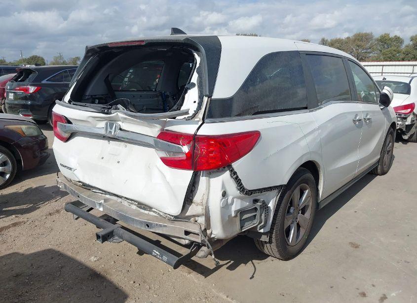 Photo 4 of 2020 Honda Odyssey EX-L/EX-L W/NAVI RES (VIN 5FNRL6H78LB072038)