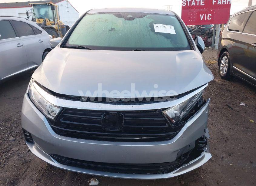Photo 12 of 2021 Honda Odyssey EX-L (VIN 5FNRL6H78MB000578)