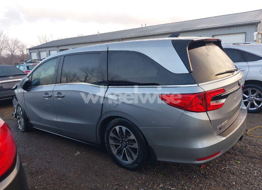 Photo 14 of 2021 Honda Odyssey EX-L (VIN 5FNRL6H78MB000578)