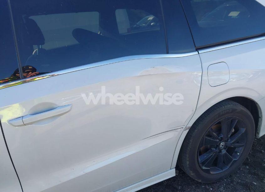 Photo 19 of 2024 Honda Odyssey SPORT (VIN 5FNRL6H78RB005741)