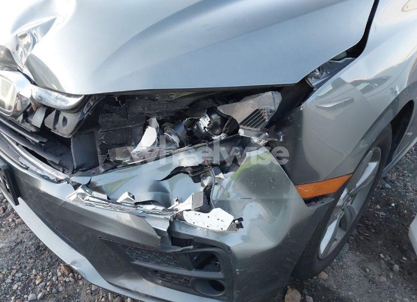 Photo 6 of 2018 Honda Odyssey EX-L (VIN 5FNRL6H79JB009205)