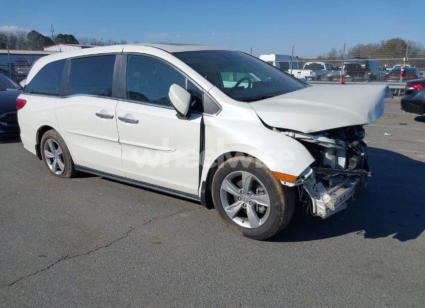 2018 Honda Odyssey EX-L (VIN 5FNRL6H79JB014419) main photo