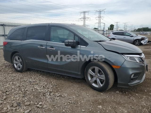 Photo 6 of 2018 HONDA ODYSSEY EXL (VIN 5FNRL6H79JB053205)