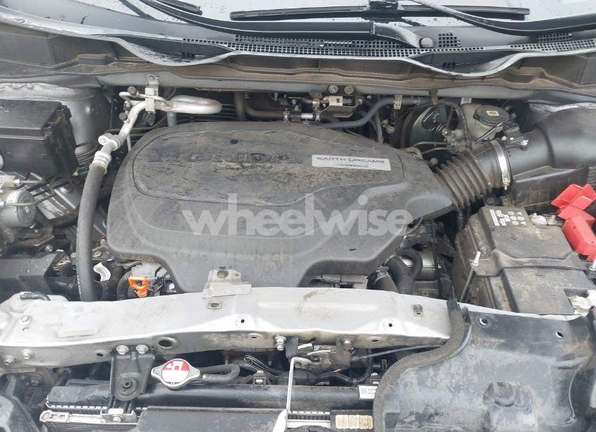 Photo 10 of 2018 Honda Odyssey EX-L (VIN 5FNRL6H79JB069520)