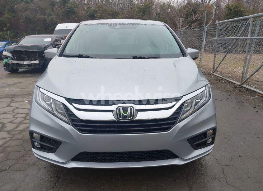 Photo 12 of 2018 Honda Odyssey EX-L (VIN 5FNRL6H79JB069520)