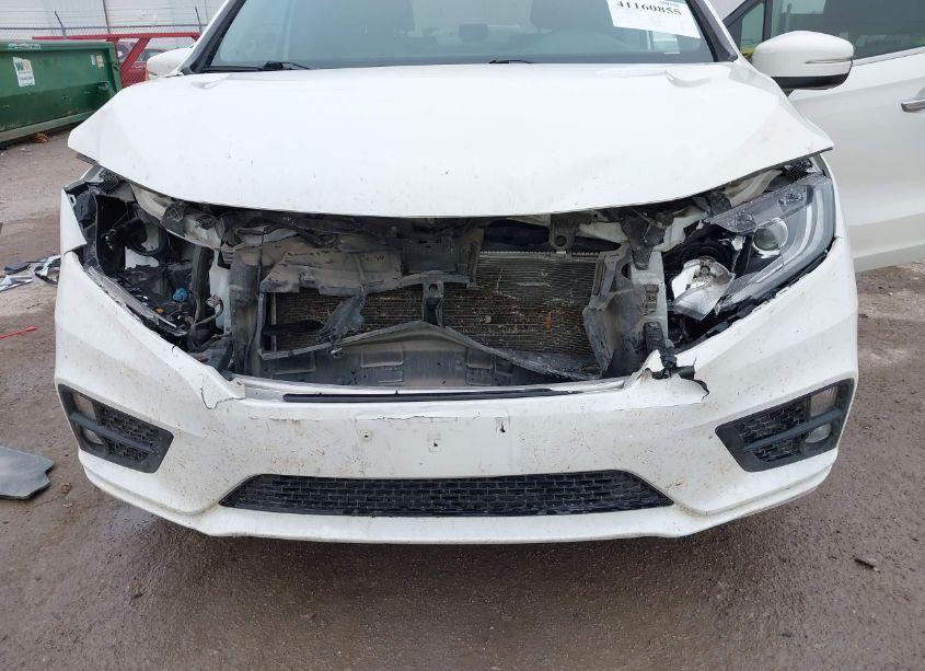 Photo 6 of 2019 Honda Odyssey EX-L (VIN 5FNRL6H79KB057708)