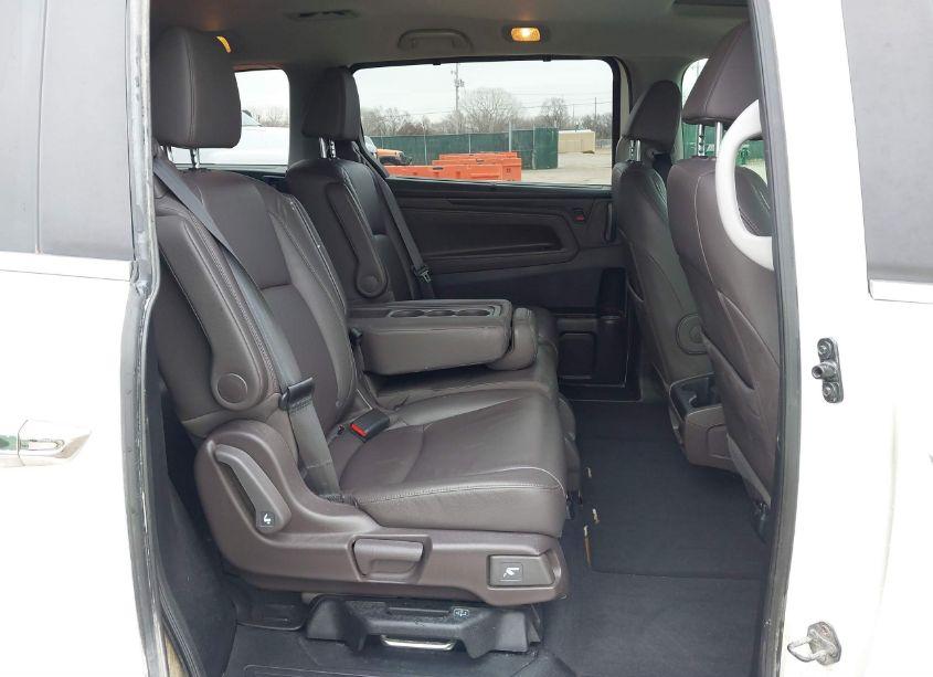 Photo 8 of 2019 Honda Odyssey EX-L (VIN 5FNRL6H79KB057708)