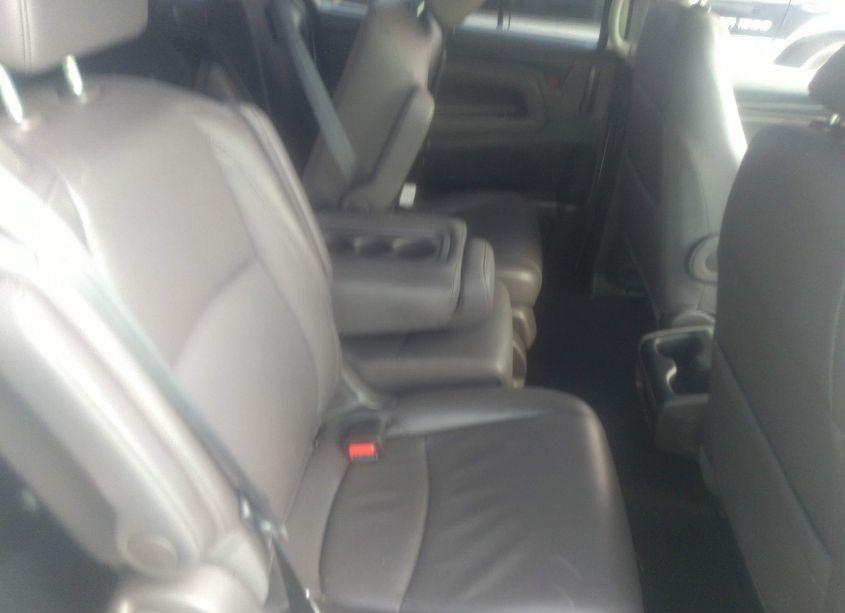 Photo 8 of 2019 Honda Odyssey EX-L (VIN 5FNRL6H79KB082981)