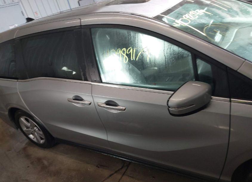Photo 13 of 2019 Honda Odyssey EX-L (VIN 5FNRL6H79KB135453)