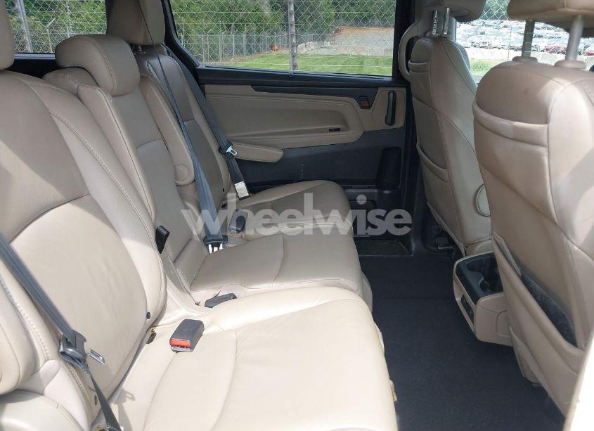 Photo 8 of 2020 Honda Odyssey EX-L/EX-L W/NAVI RES (VIN 5FNRL6H79LB036892)