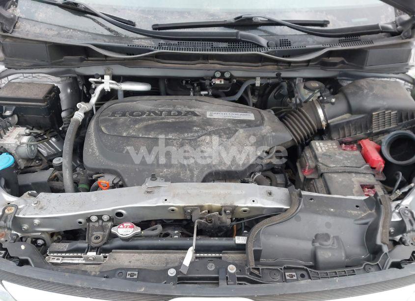 Photo 10 of 2020 Honda Odyssey EX-L/EX-L W/NAVI RES (VIN 5FNRL6H79LB053384)