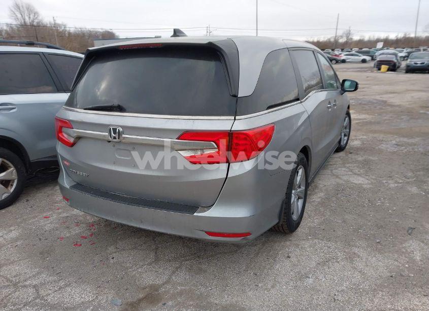 Photo 4 of 2020 Honda Odyssey EX-L/EX-L W/NAVI RES (VIN 5FNRL6H79LB053384)