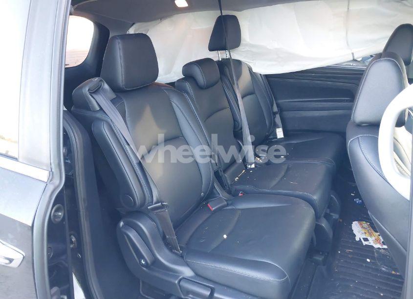 Photo 8 of 2021 Honda Odyssey EX-L (VIN 5FNRL6H79MB021407)