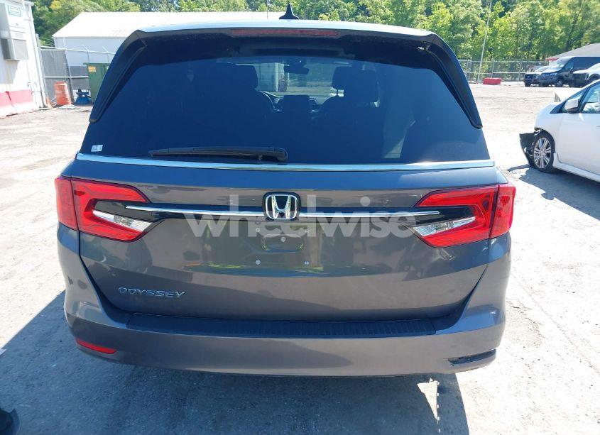 Photo 17 of 2022 Honda Odyssey EX-L (VIN 5FNRL6H79NB008786)