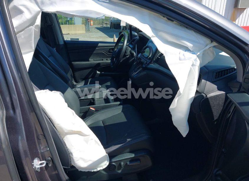 Photo 5 of 2022 Honda Odyssey EX-L (VIN 5FNRL6H79NB008786)