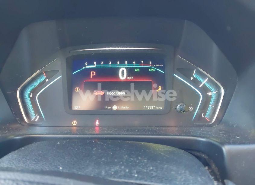 Photo 7 of 2018 Honda Odyssey EX-L (VIN 5FNRL6H7XJB008841)