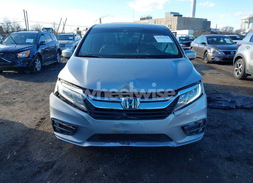 Photo 12 of 2018 Honda Odyssey EX-L (VIN 5FNRL6H7XJB045579)