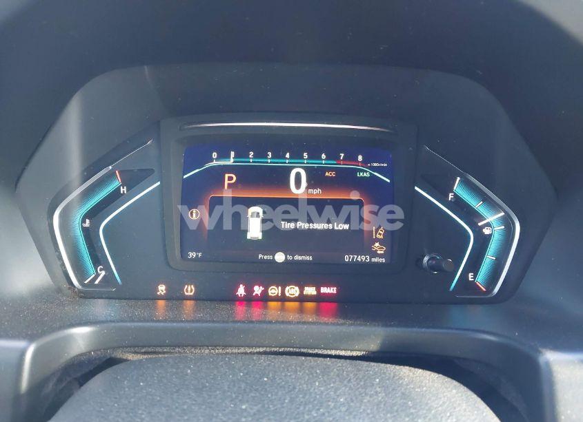 Photo 7 of 2018 Honda Odyssey EX-L (VIN 5FNRL6H7XJB045579)