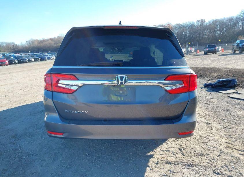 Photo 16 of 2018 Honda Odyssey EX-L (VIN 5FNRL6H7XJB050412)