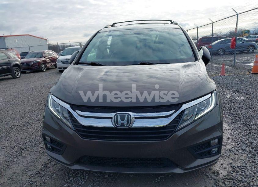 Photo 12 of 2018 Honda Odyssey EX-L (VIN 5FNRL6H7XJB053665)
